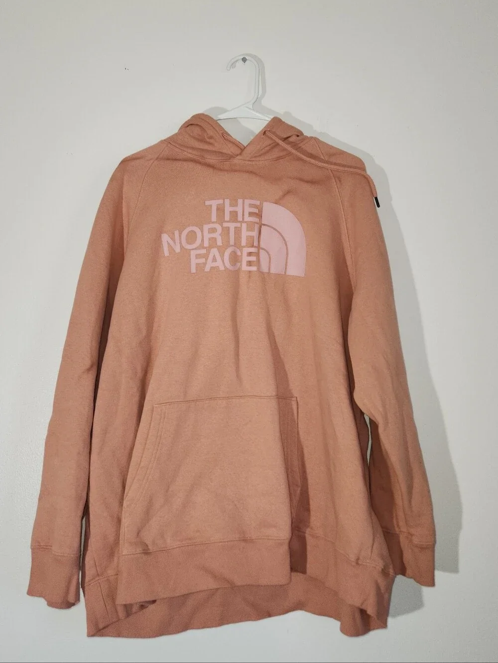 The North Face Women's Crewneck Hoodie in Dusty Rose - Picture 4 of 4